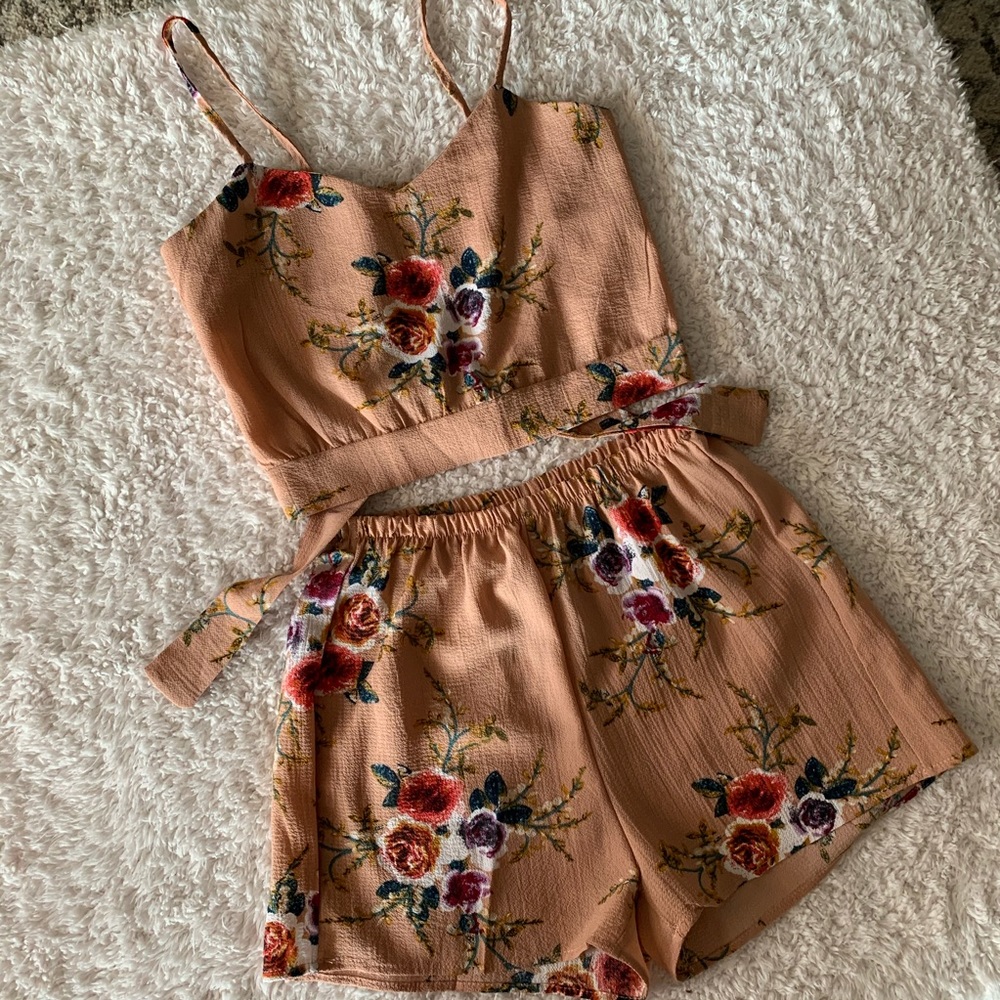 NWOT 2 piece set - rose pink crop top and shorts